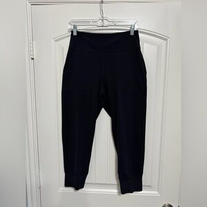 Lululemon Align Jogger Crop 23" in Black